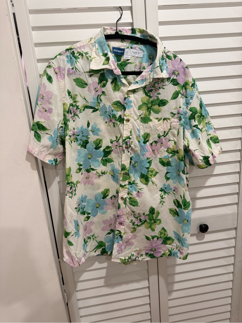 Old Navy Short-Sleeve Floral Button-Down Shirt - White/Green/Blue/Purple